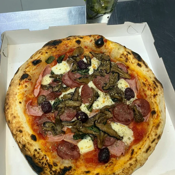 Petrucci Pizza Napoletana