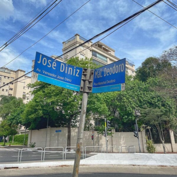 Av. Vereador José Diniz