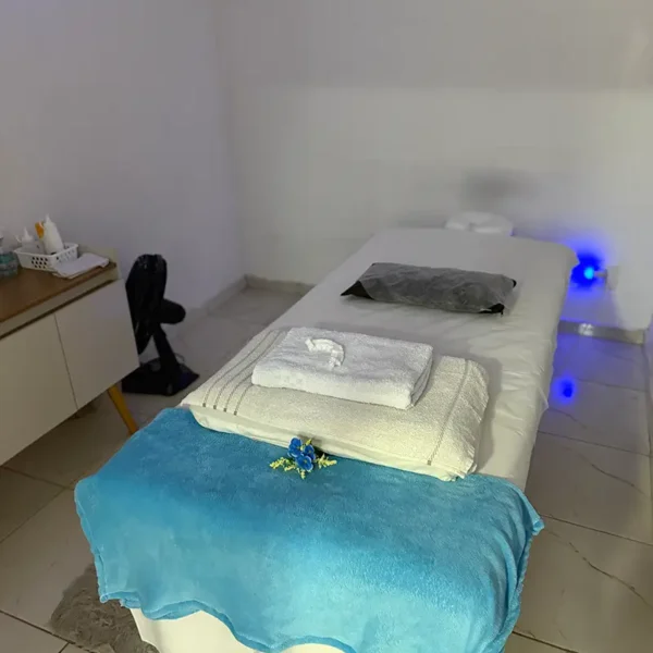 Akemi Massagem