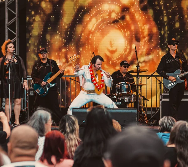 ELVIS REVIVAL ESPECIAL