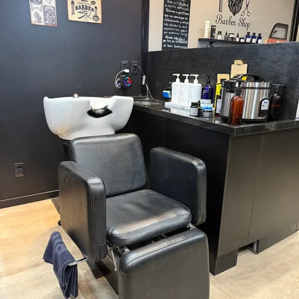 Garagem Barbearia Market Place