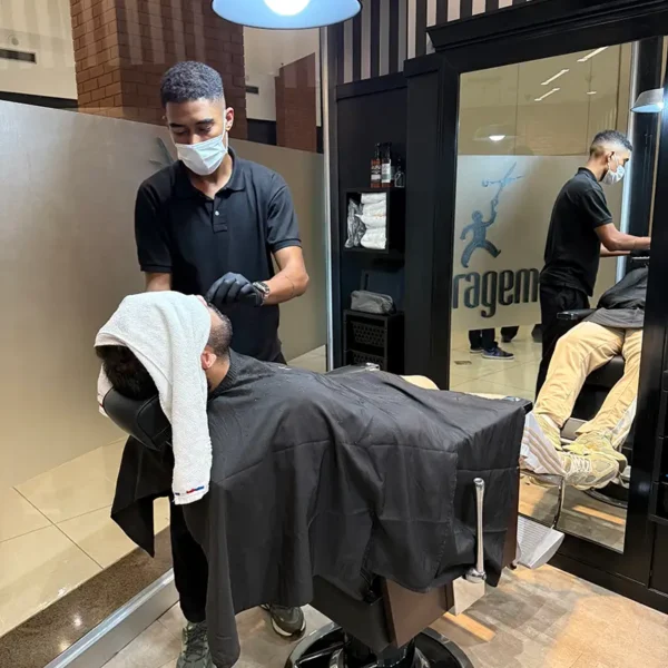 Garagem Barbearia Market Place