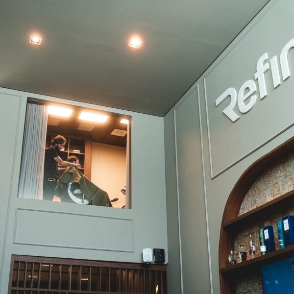 Refine Grooming Concept — Barbearia & Spa Masculino Premium