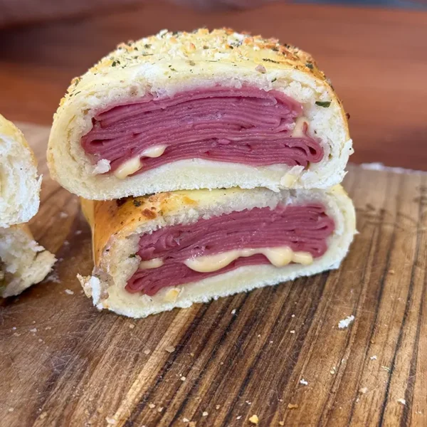 Uai Salgados Moema — Loja de Fábrica de Salgados Congelados